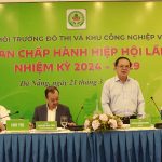 Các Đc lãnh đạo Hiệp hội chủ trì hội nghị…